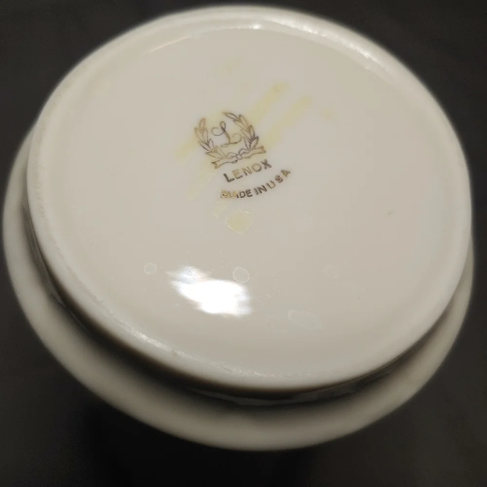 Lenox Vase - Woodland Collection